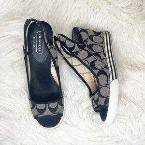 COACH "SYDNEY" WEDGES HEELS | Size: 6.5